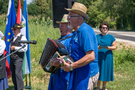 Dobrovnik - 2000 semen - ZETEV 2025-1174652